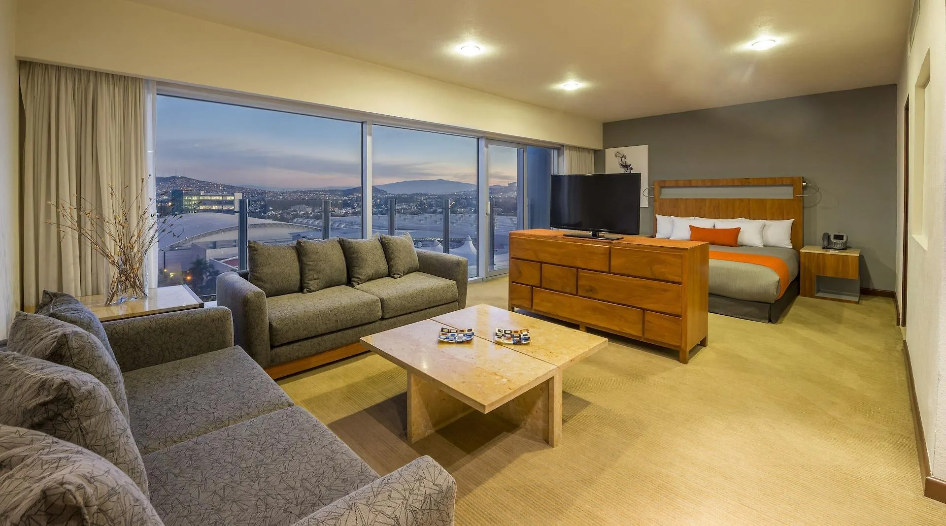 Real Inn Guadalajara Expo Hotel