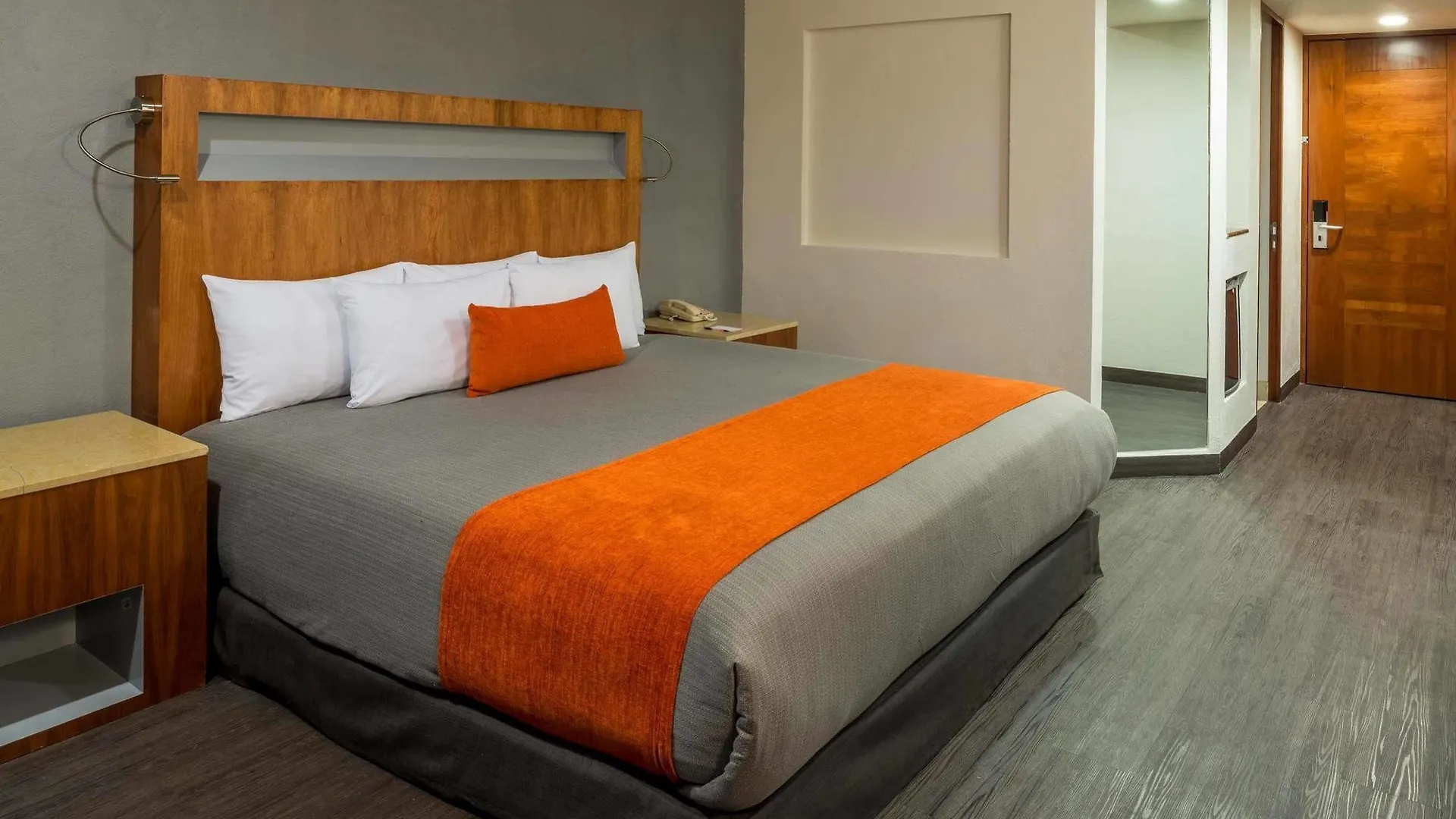 **** Hotel Real Inn Guadalajara Expo Mexico