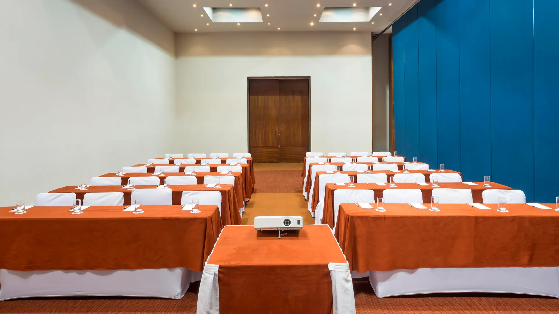 Real Inn Guadalajara Expo